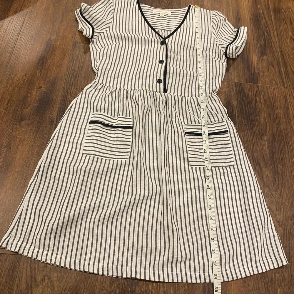 Striped short sleeve dress - Picture 8 of 10